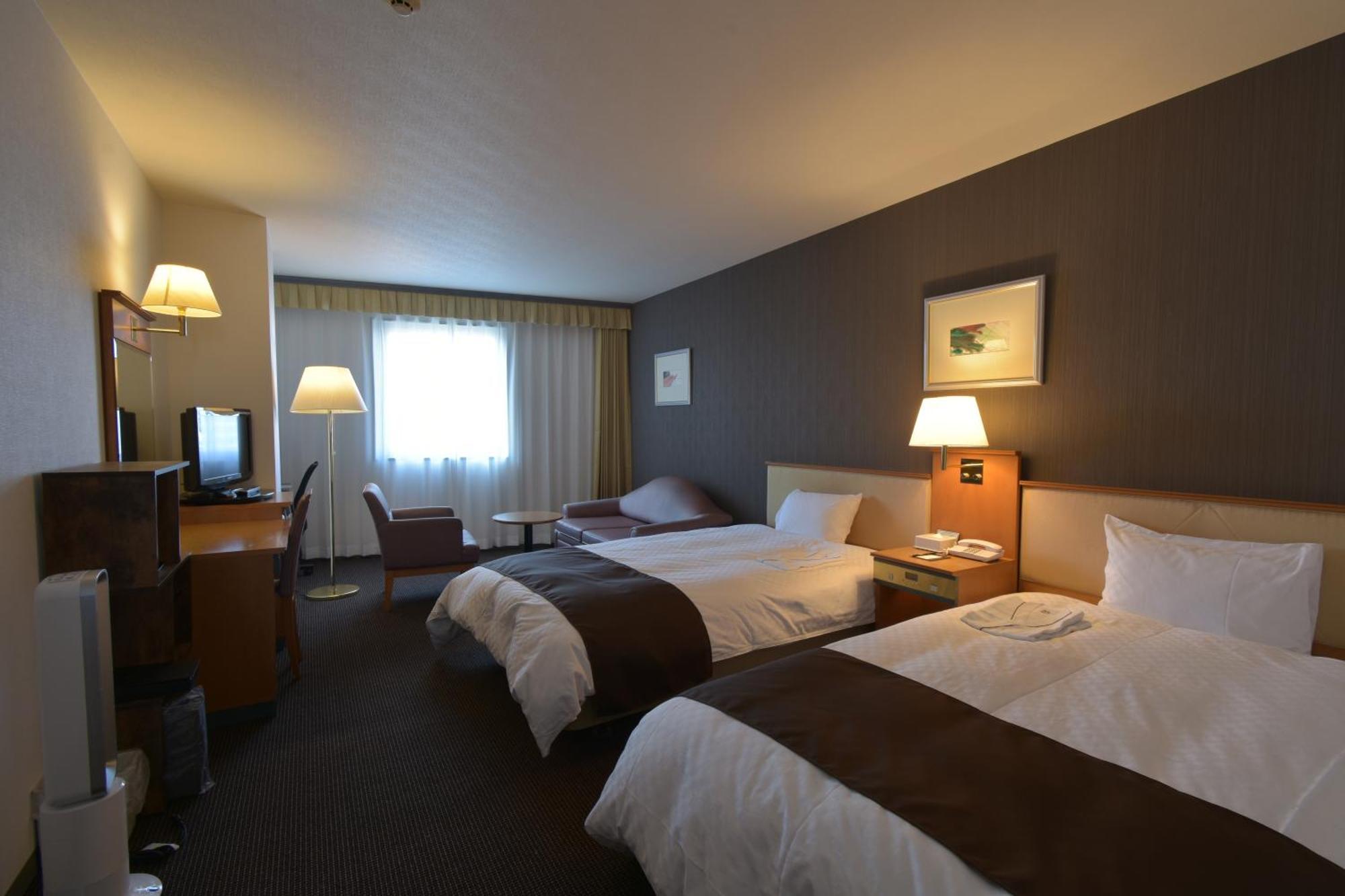Blossom Hotel Hirosaki Exterior photo